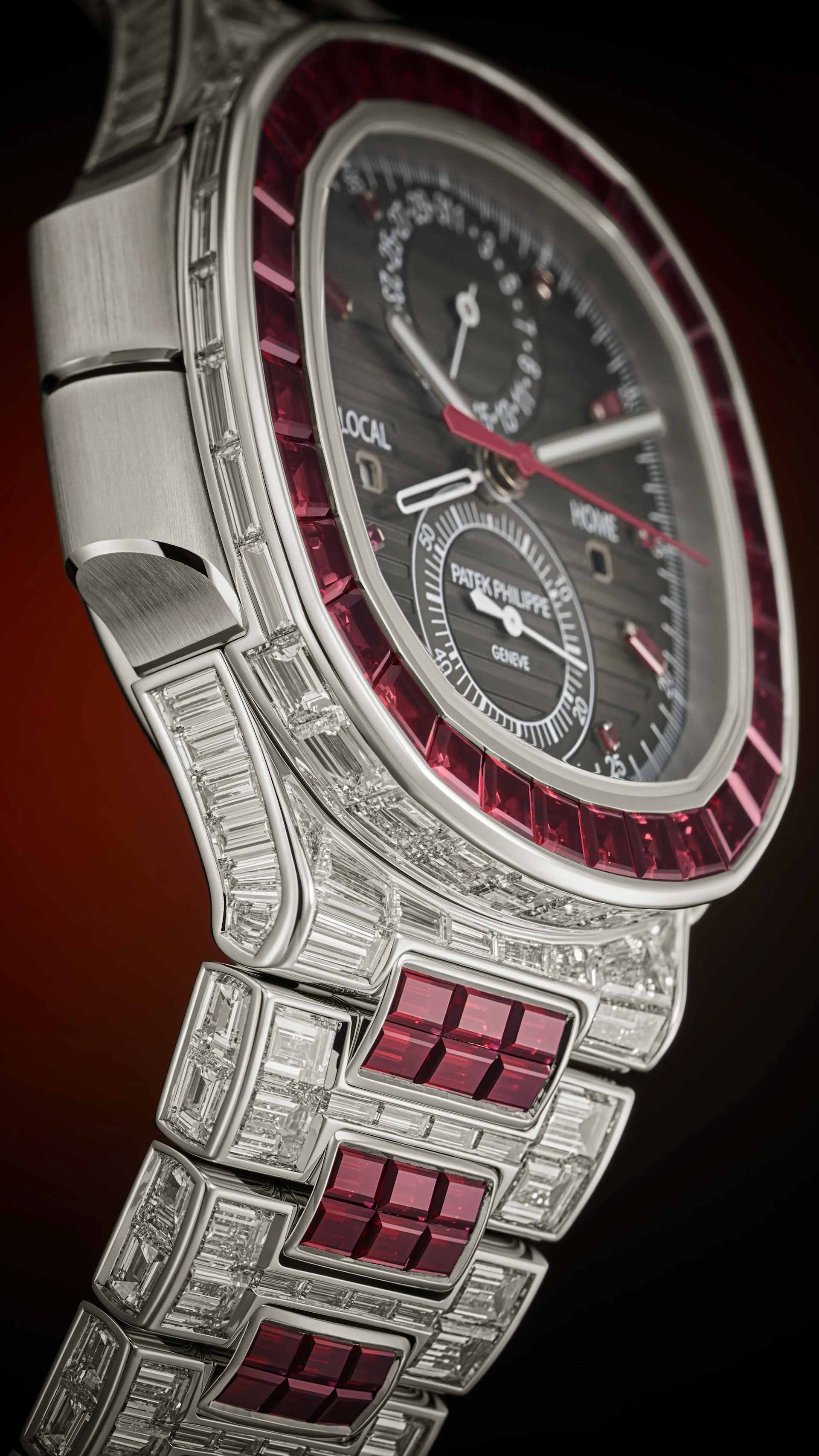 PP_5990_1422G_001_DET_BRACELET_CASE_01