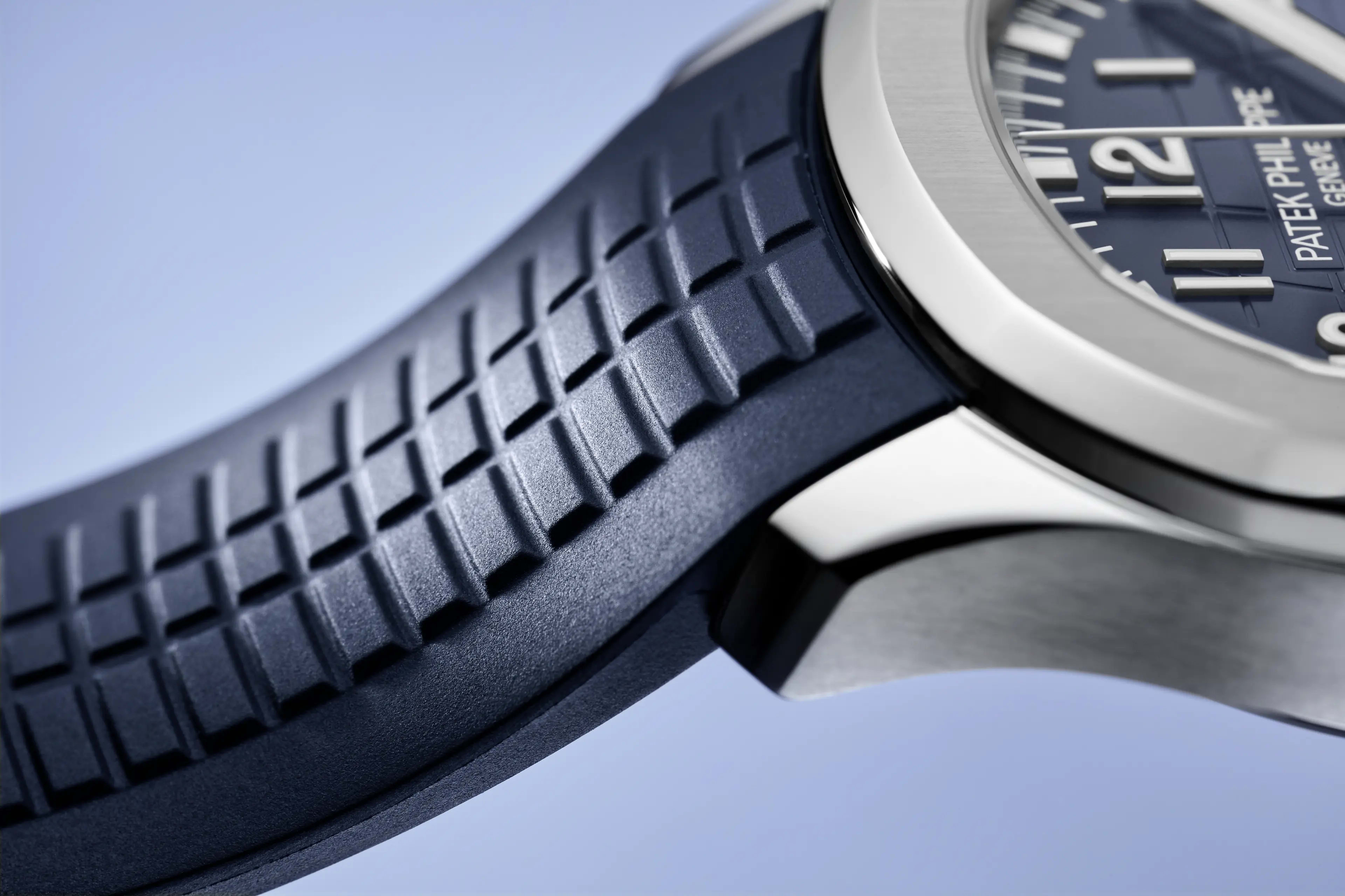 PP_5968G_001_DET_BRACELET_97