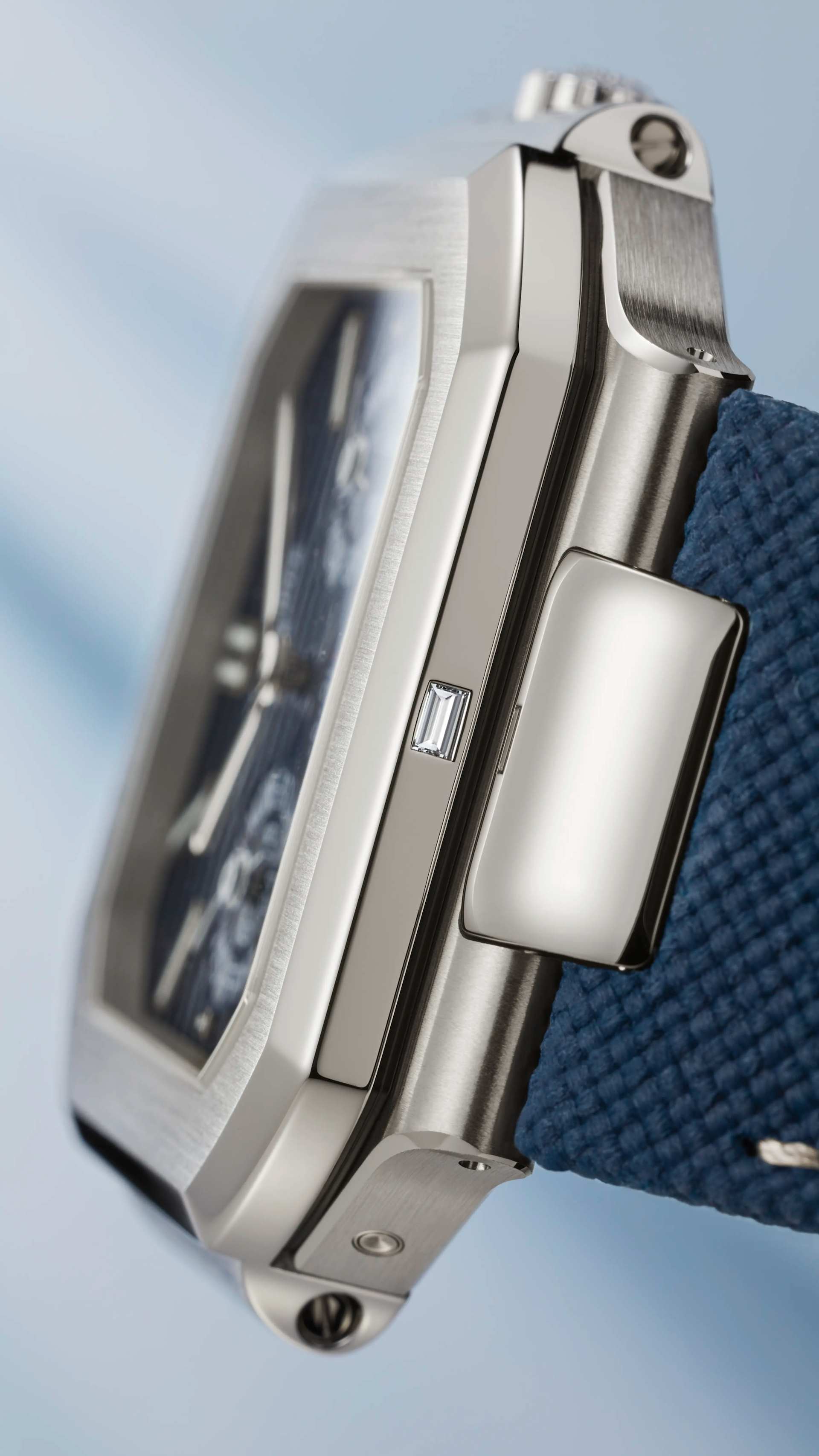 PP_5840P_001_DET_CASE_01