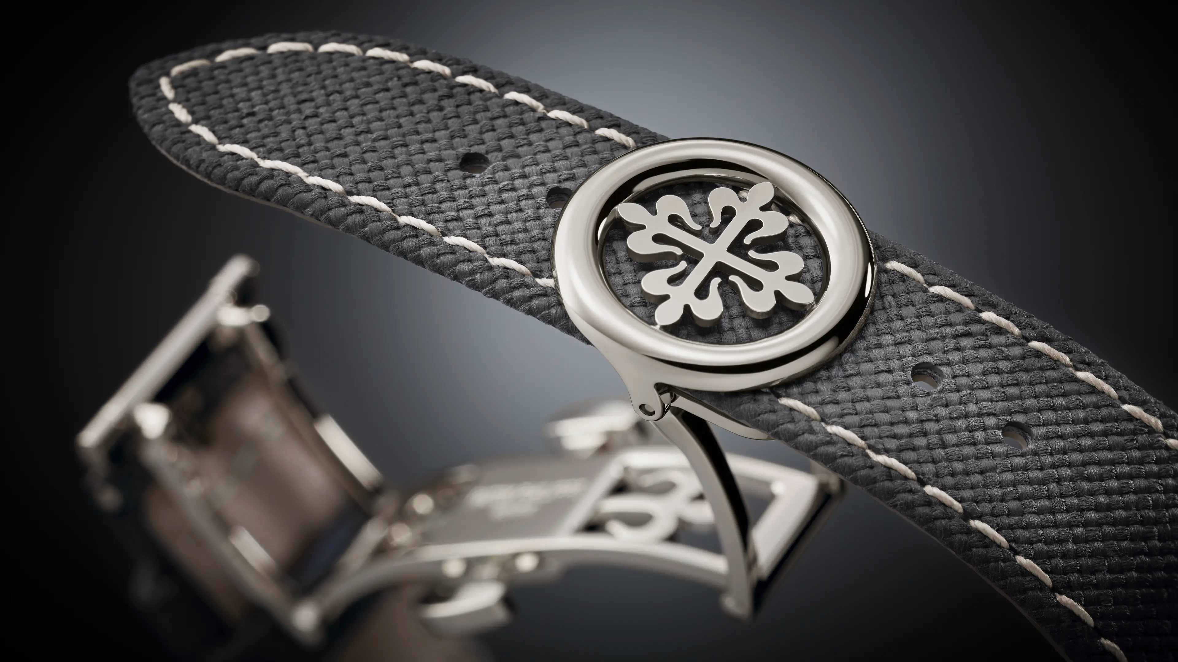 PP_5236P_011_DET_BRACELET_02