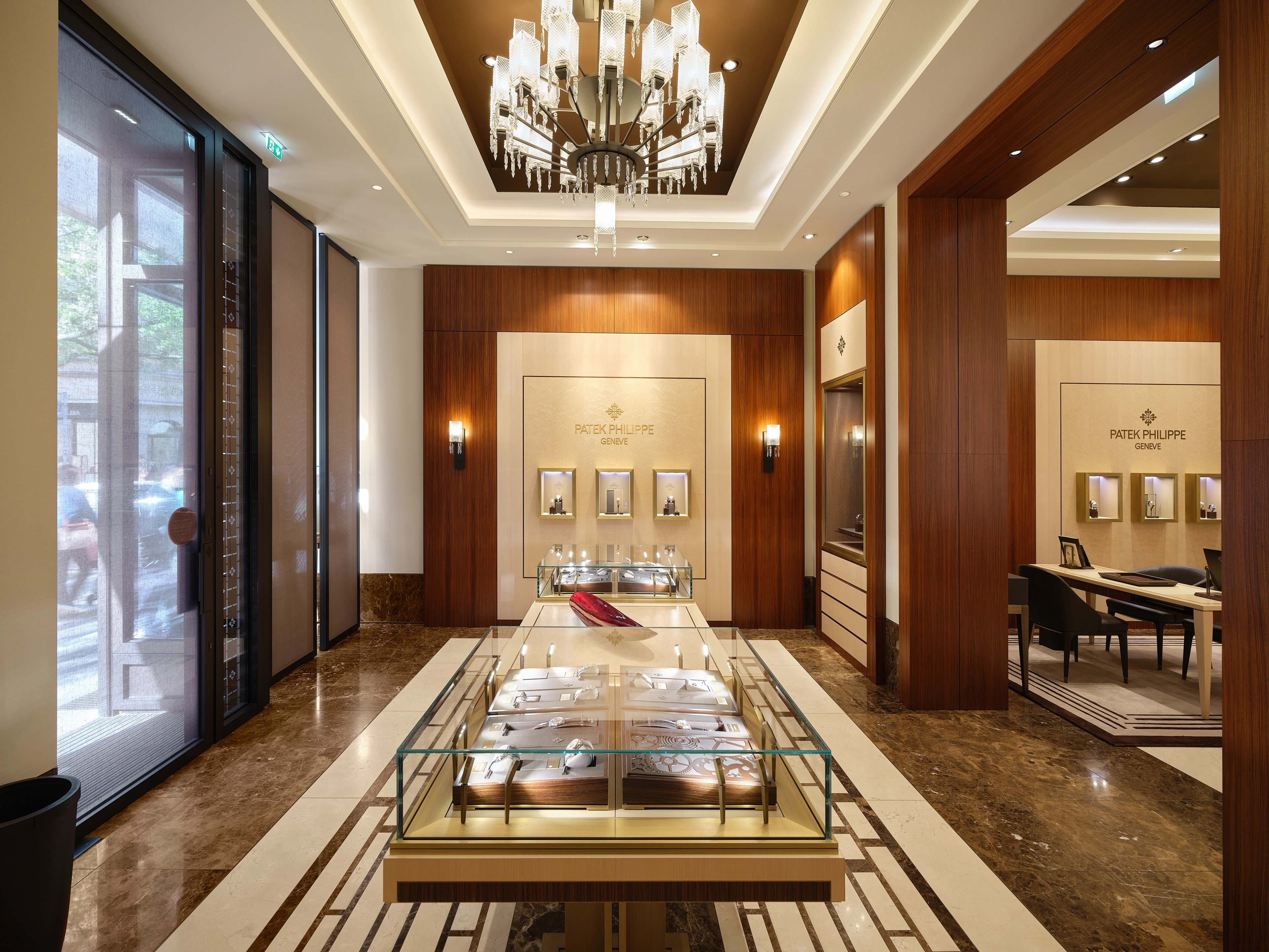 PP_POS_Germany_Frankfurt_Patek_Philippe_Boutique_Frankfurt_Goethestraße_interior_2