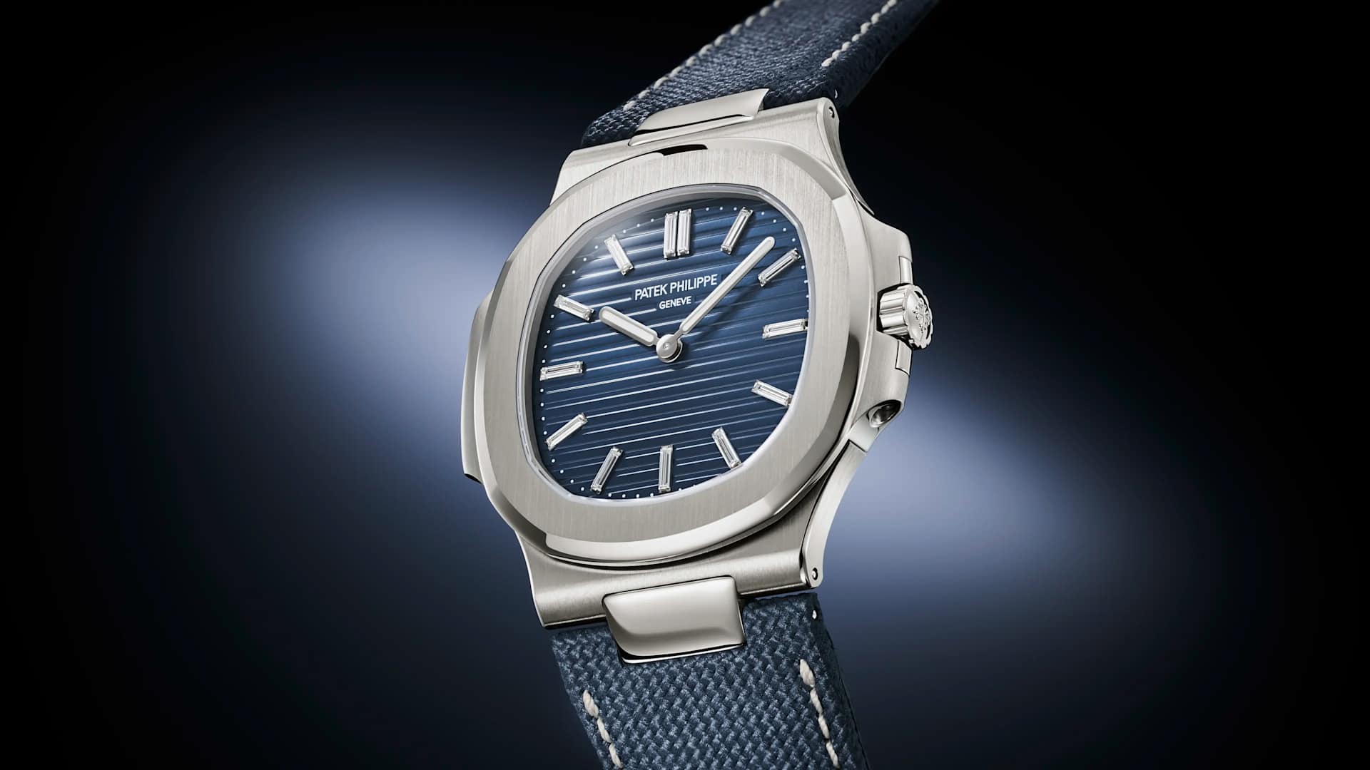 PP_5810G_001_PRESS_HOR