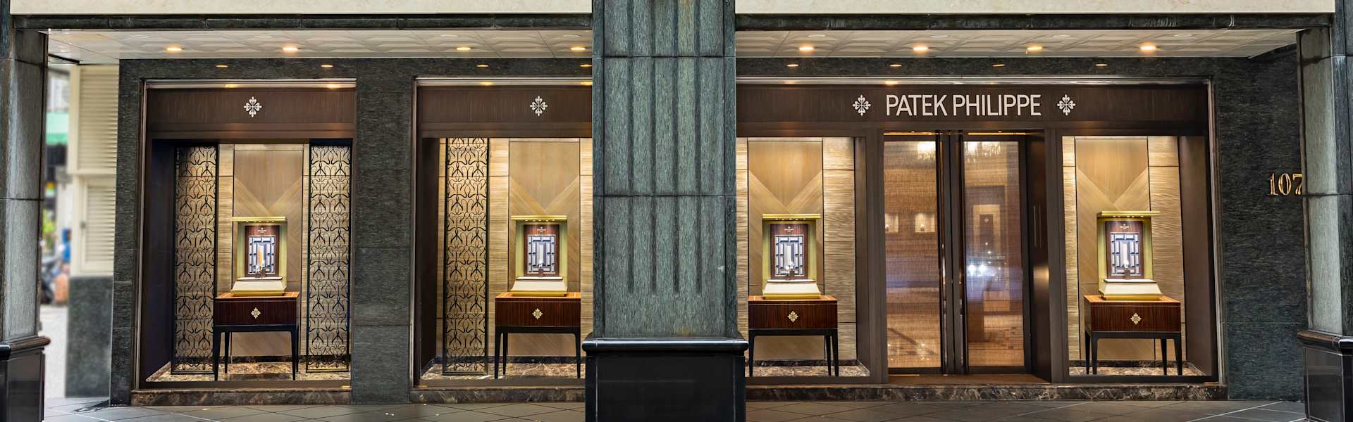 PP_POS_Taiwan_Taipei_Patek_Philippe_Boutique_Taipei_DaDaocheng_exterior