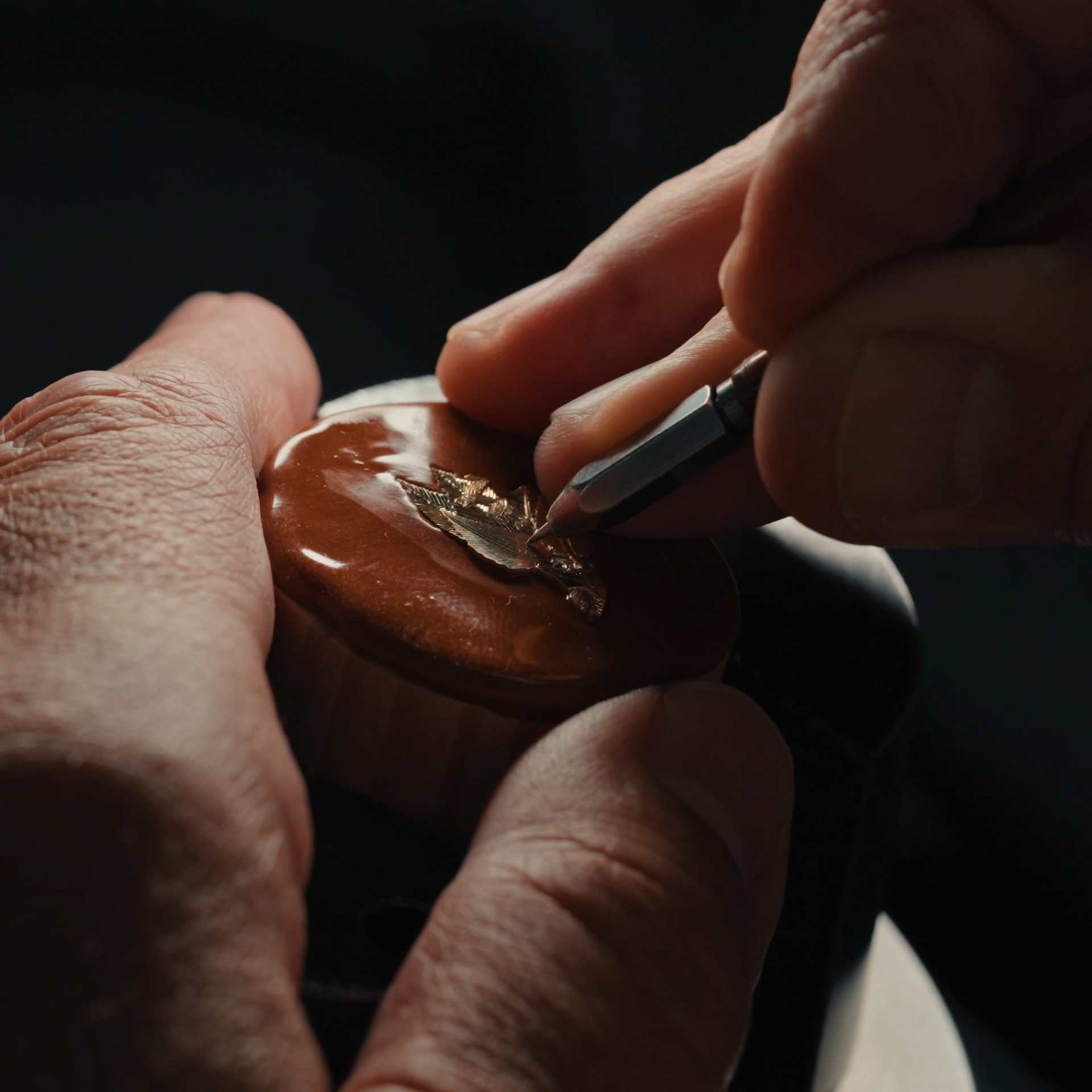 PP_savoir-faire_5249R_001_screen_1-1_engraving_cover